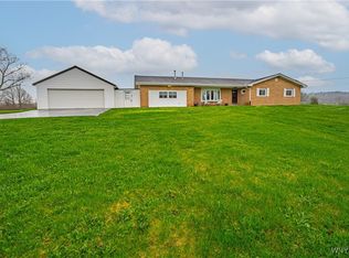 2364 Ridge Rd, Ransomville, NY 14131