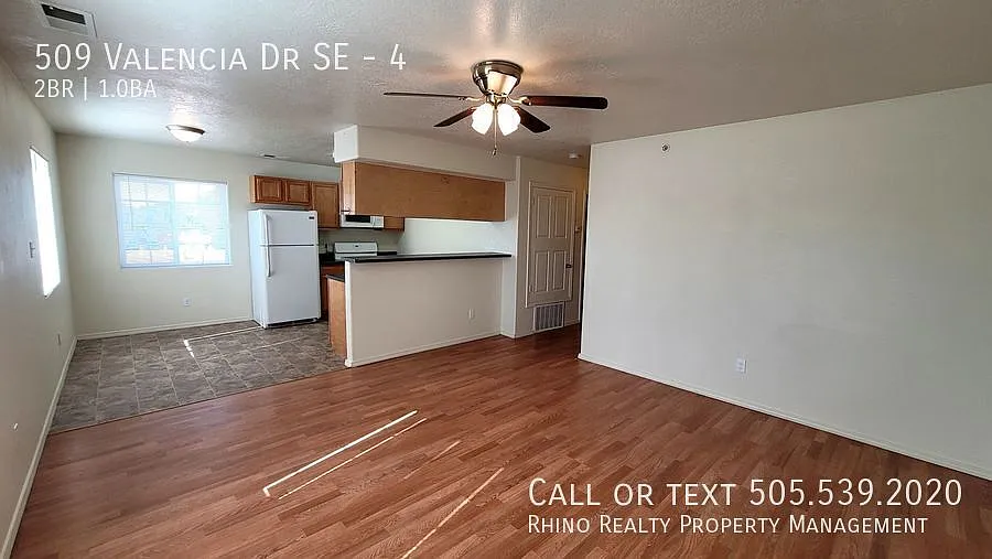 2 Bedroom, 1 Bath In The SE! — Photo 2