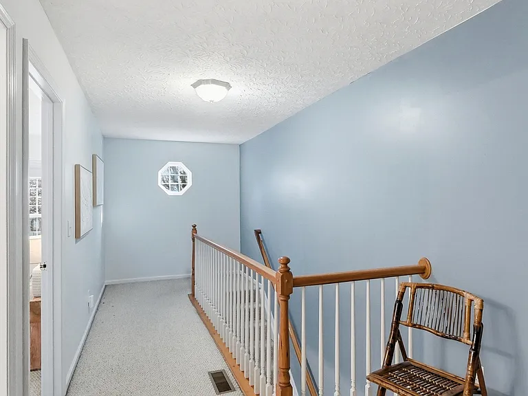 2521 Ravine St — Photo 66