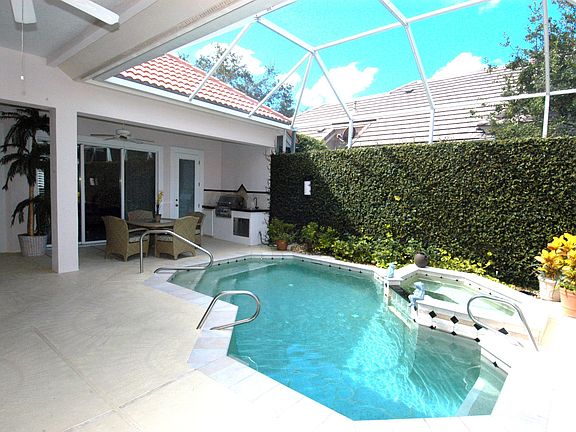 Pool looking toward Guest House and Summer Kitchen