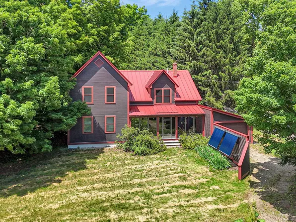 445 N Hill Road, Buckfield, ME 04220