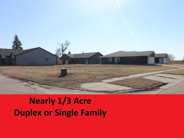 4501 W Graceland Pl, Sioux Falls, SD 57106