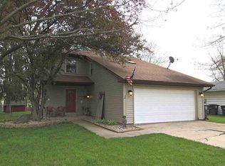 2620 Repton Dr, Fort Wayne, IN 46815