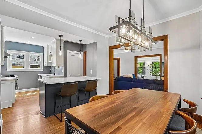 2955 Fillmore St NE — Photo 5