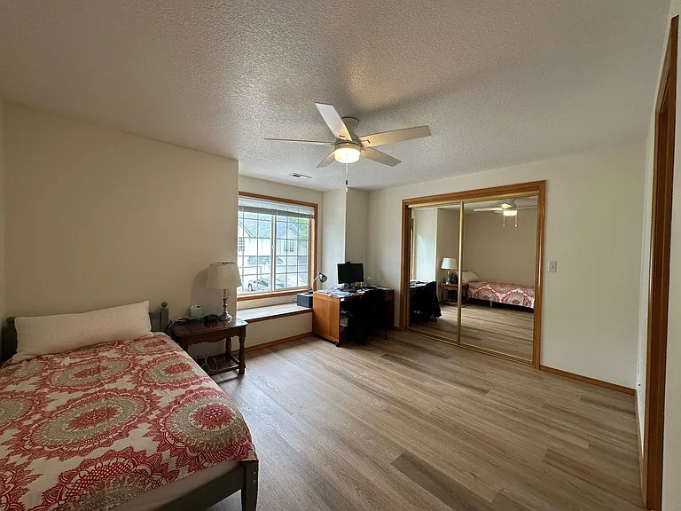 807 NW Sundance Cir — Photo 18