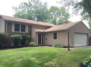 1553 Park Forest Dr, Toledo, OH 43614