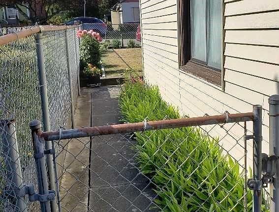 2nd image of 2314 9th St
