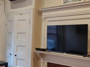 2134 Locust St APT 2R, Philadelphia, PA 19103