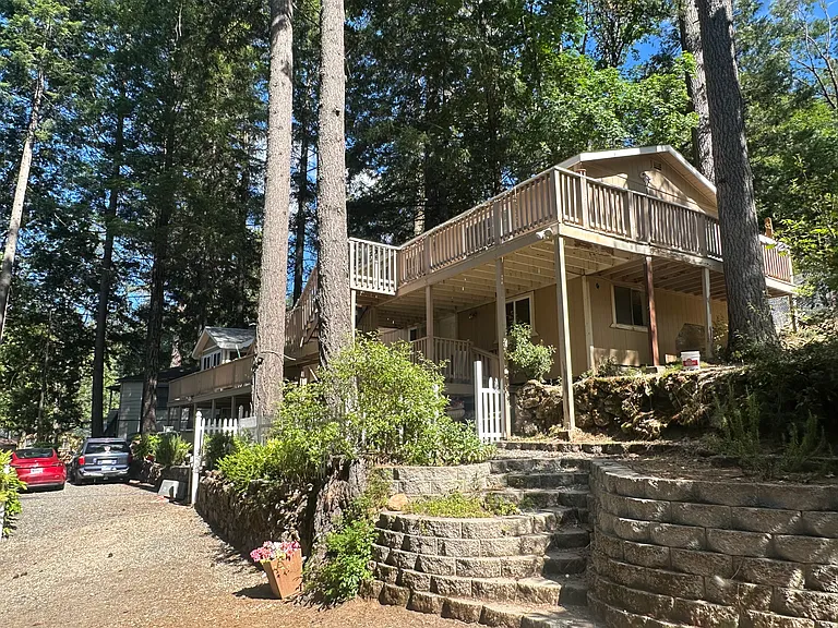 10311 Redwood Rd — Photo 1