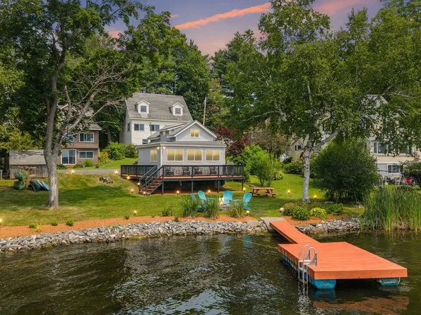 (undisclosed Address), Winthrop, ME 04364