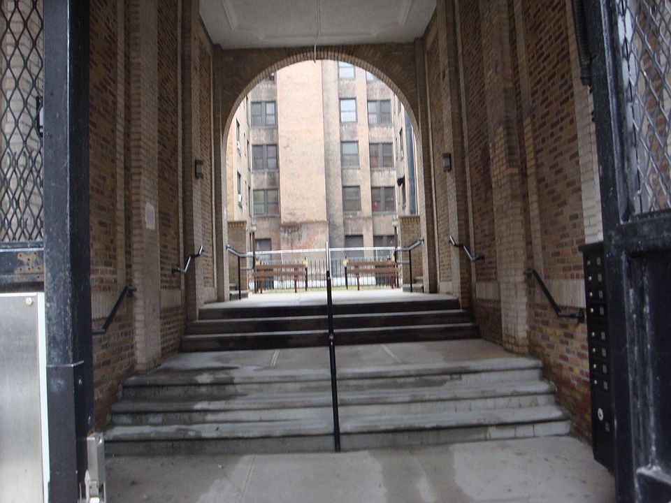 2nd image of 1100 Elder Ave APT 4B