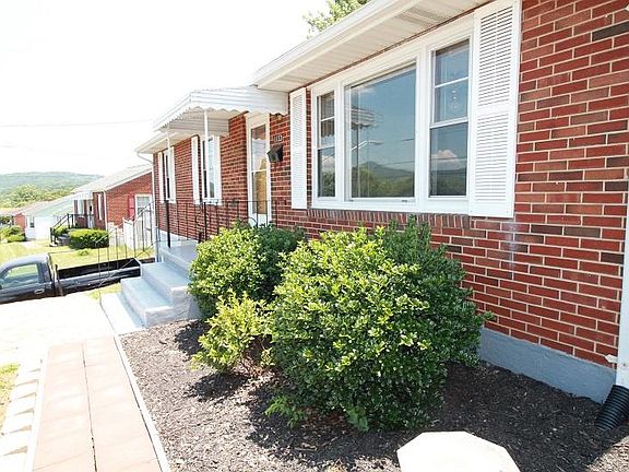 5th image of 1133 Halliahurst Ave