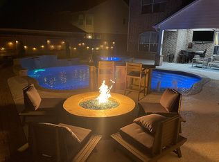 2811 Rippling Springs Ct, Manvel, TX 77578