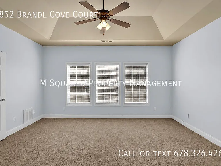 2852 Brandl Cove Ct — Photo 19