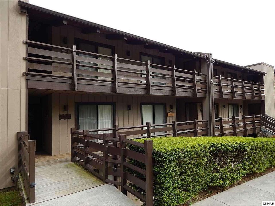1st image of 1081 Cove Rd #U934
