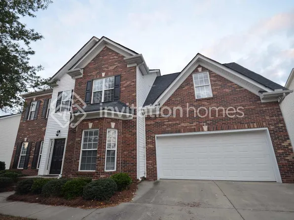 2010 Sentinel Dr, Indian Trail, NC 28079