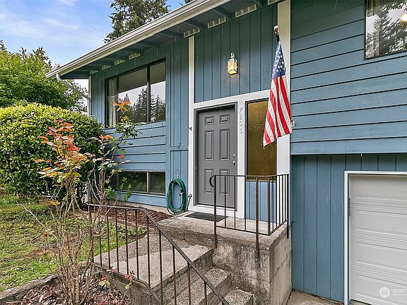 2nd image of 7806 193rd Avenue E