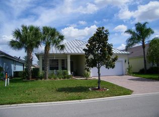 172 NW Willow Grove Ave, Port Saint Lucie, FL 34986