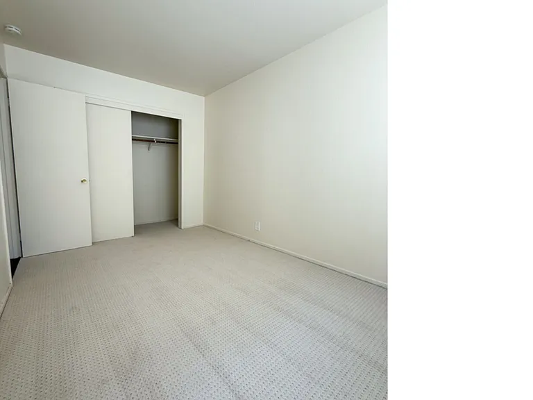 7 Davis Dr #G — Photo 12