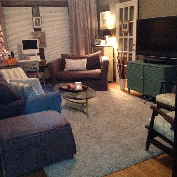 1st image of 1520 W Berteau Ave APT 3