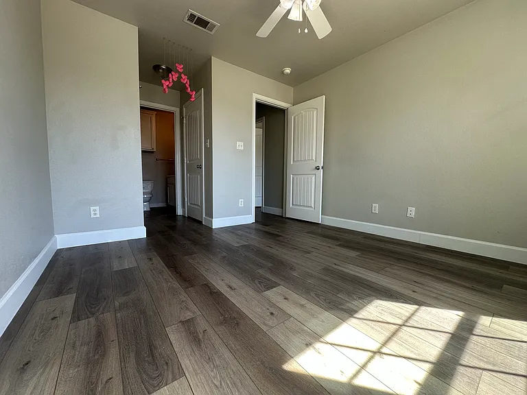 617 N Cleveland Ave — Photo 16
