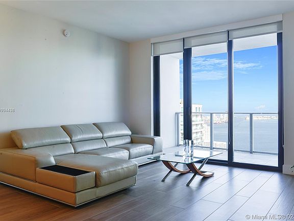 3rd image of 1010 Brickell Ave Unit 4602
