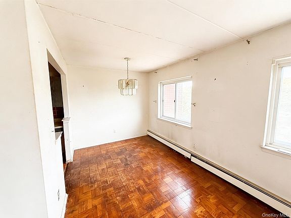 4th image of 370 Central Park Avenue #4H