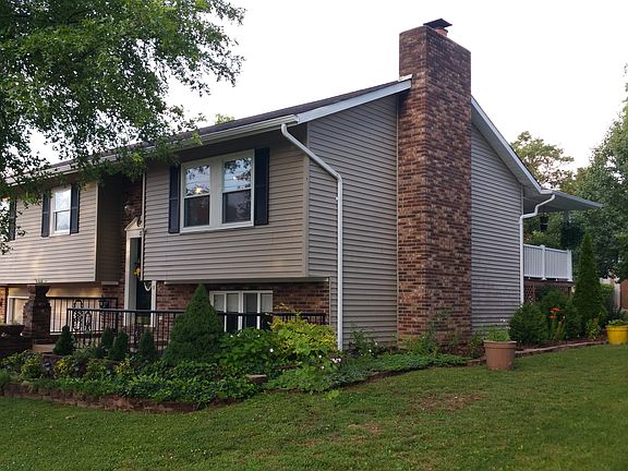2nd image of 5 Hoffert St