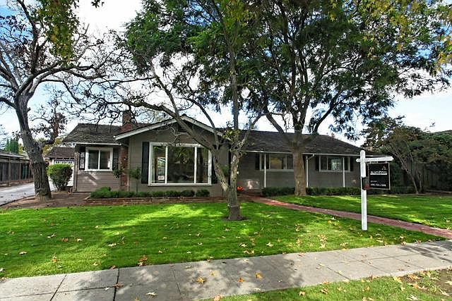 1st image of 1153 Delynn Way