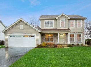 3208 Huntington Ln, Montgomery, IL 60538