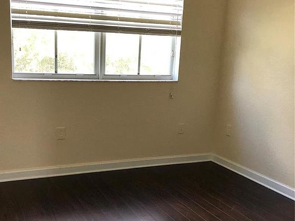 Townhouse-for-Rent-in-Doral