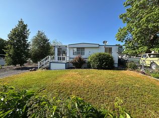 7045 Mallard Dr SE, Warden, WA 98857