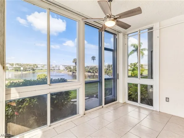14871 Hole In 1 Cir APT 101, Fort Myers, FL 33919