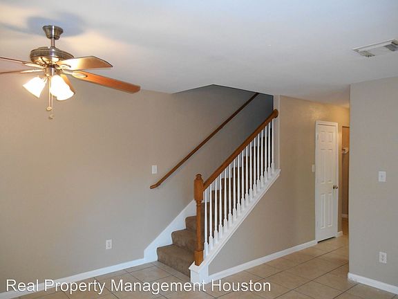 5th image of 3013 La Estancia Ln