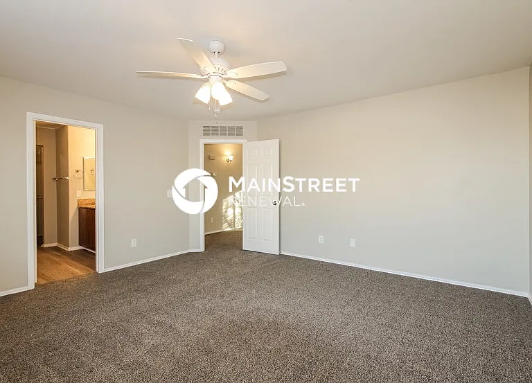 13000 W Lisbon Ln — Photo 14