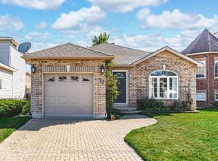 72 Stanley St, Barrie, ON L4M6V5