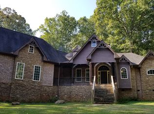 320 Old Oak Dr, Forsyth, GA 31029