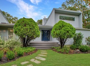 2 Lakewood Ln, Quogue, NY 11959