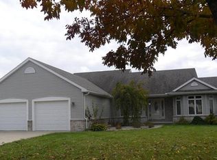 810 S Christopher St, Bowling Green, OH 43402