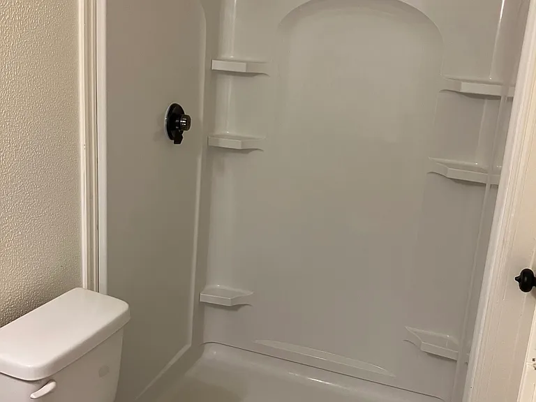 Stand alone shower