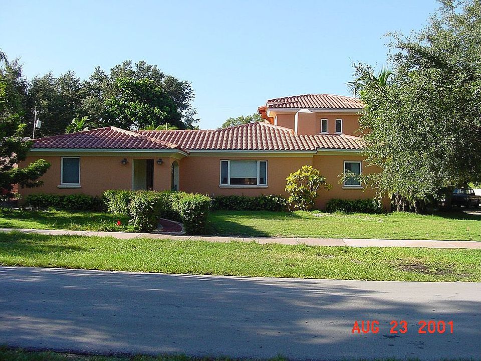 1st image of 848 Catalonia Ave