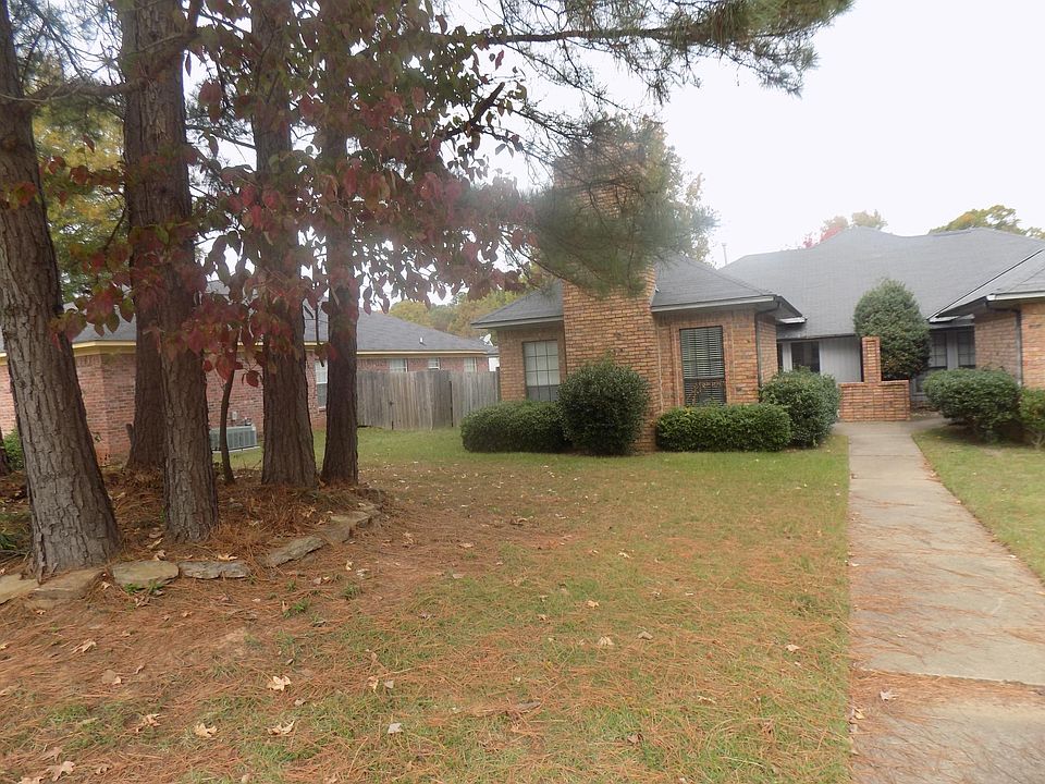 1st image of 3504 Skyline Dr