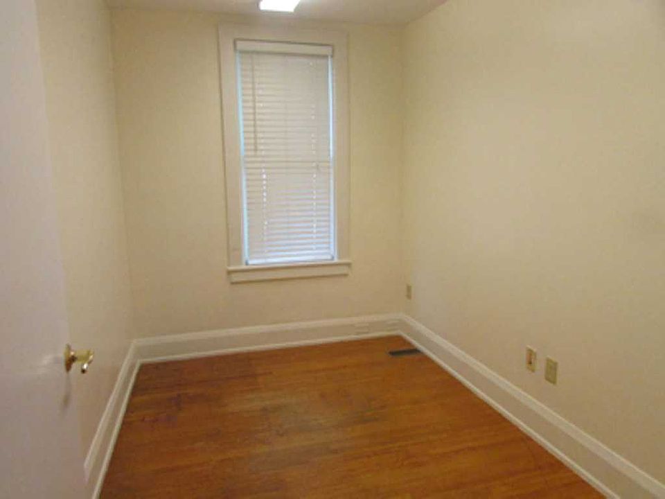 1200 Dixie Hwy, Rossford, OH 43460 Zillow