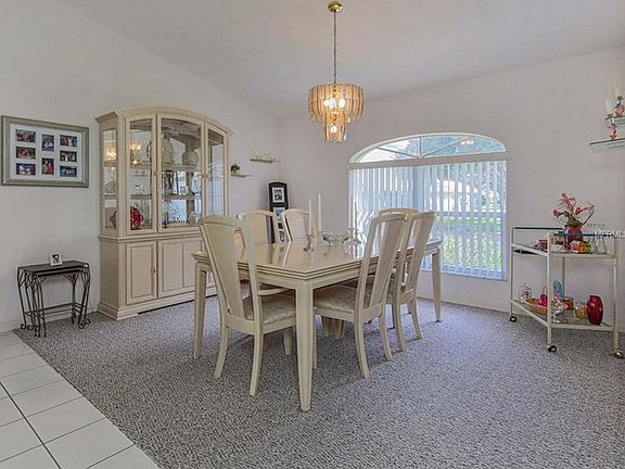 3rd image of 1053 Beckley Cir
