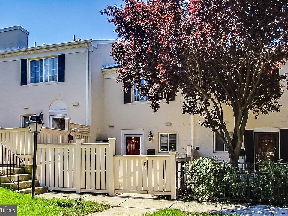 1st image of 1405 N Van Dorn St #B