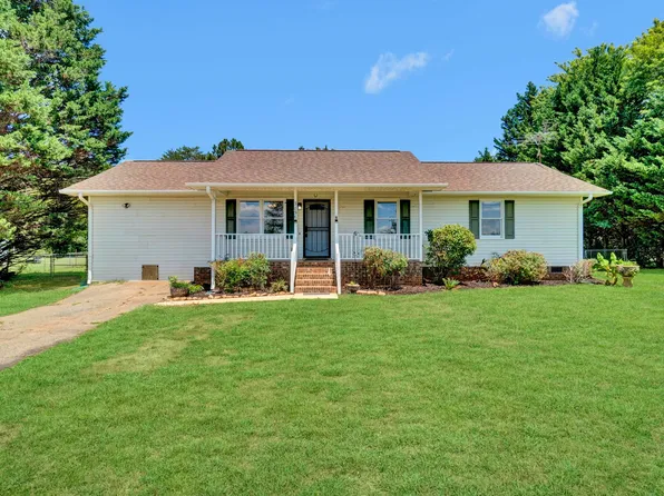3856 Rainbow Lake Rd, Inman, SC 29349