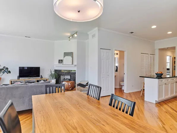 934 W Fry St Unit 3W, Chicago, IL 60642