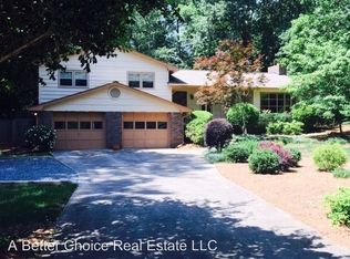 3473 Holliglen Dr, Marietta, GA 30062