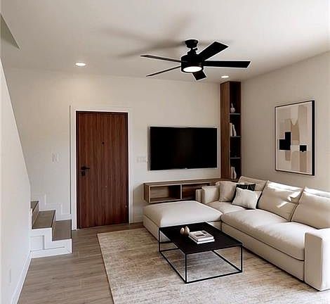 3rd image of 1811 Esperanza Ave #3