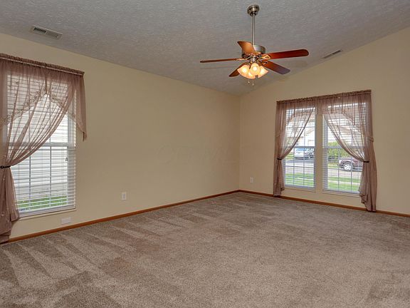 3rd image of 1404 Fahy Dr